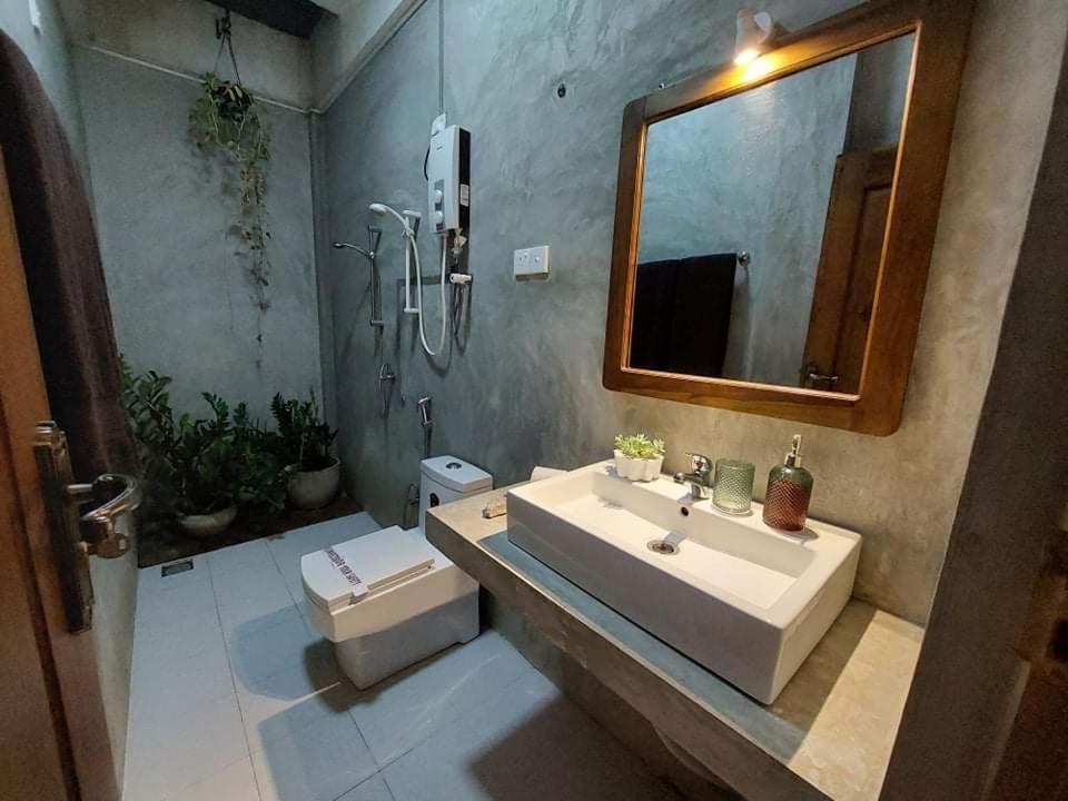 Kingcity Resort Anuradhapura Luaran gambar