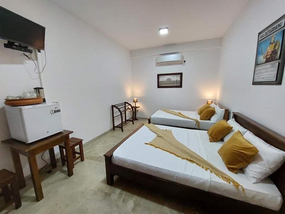 Kingcity Resort Anuradhapura Luaran gambar