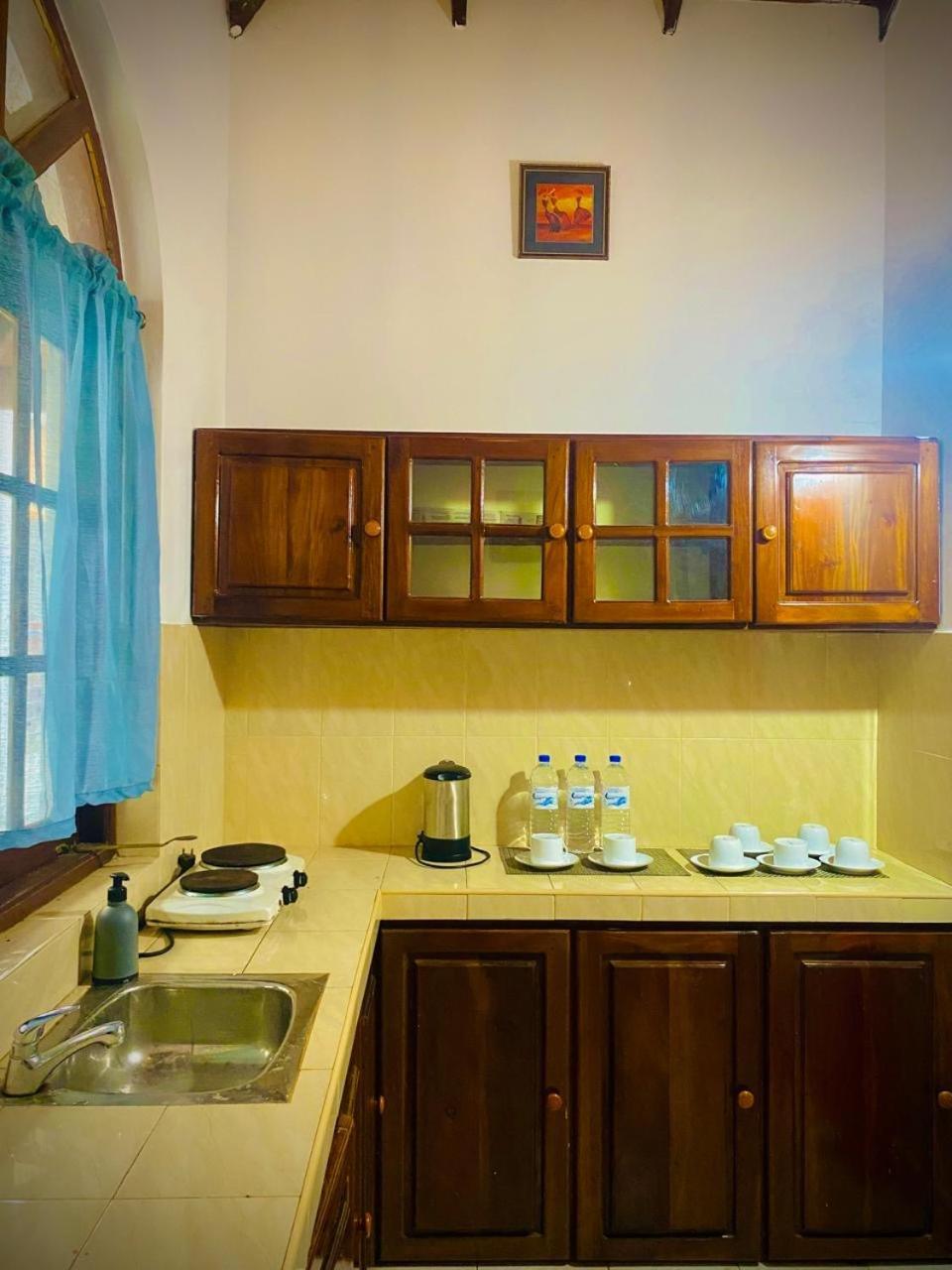 Kingcity Resort Anuradhapura Luaran gambar